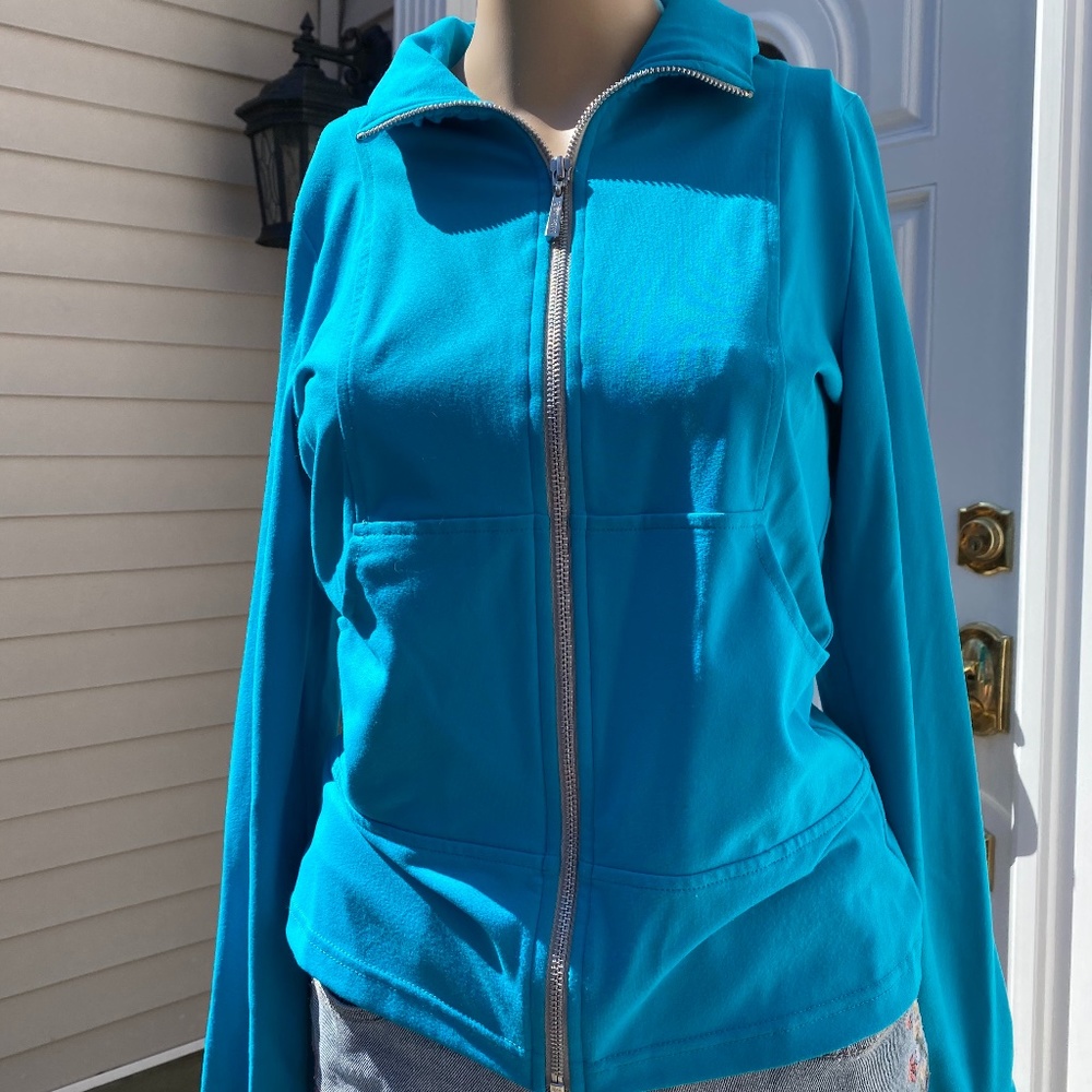 Mondor skating womens full zip size: P/S